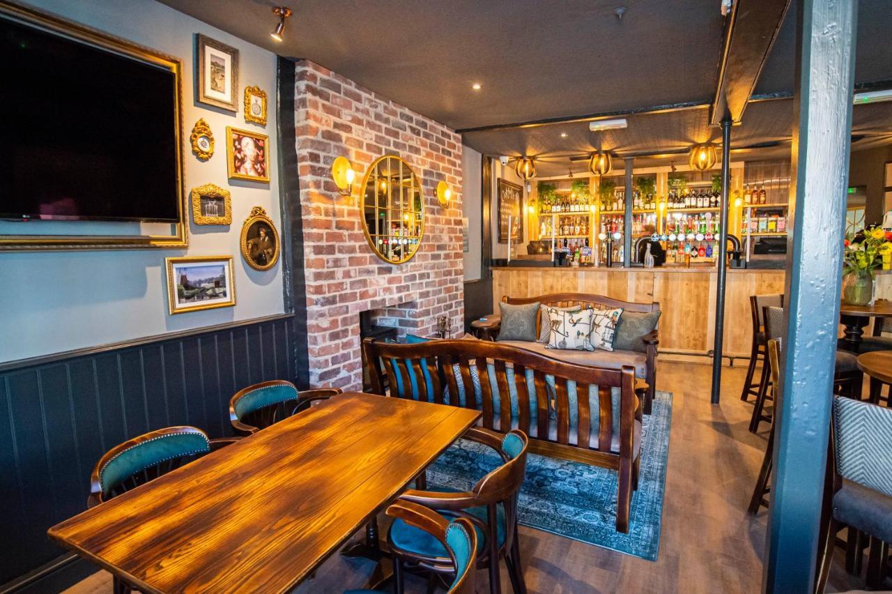 Kings Arms Hotel Stansted Mountfitchet Eksteriør billede
